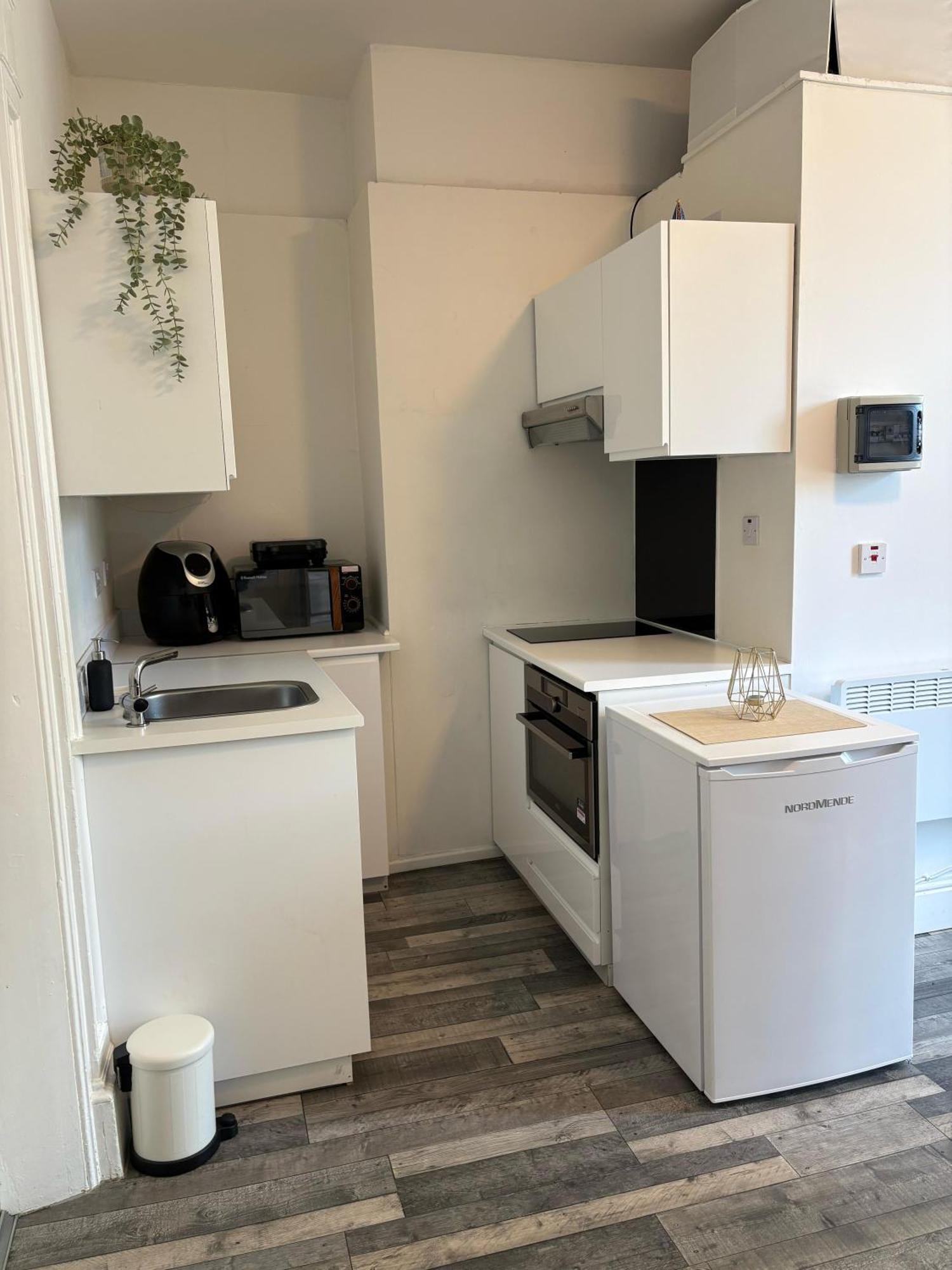 1 Portobello Apartment *