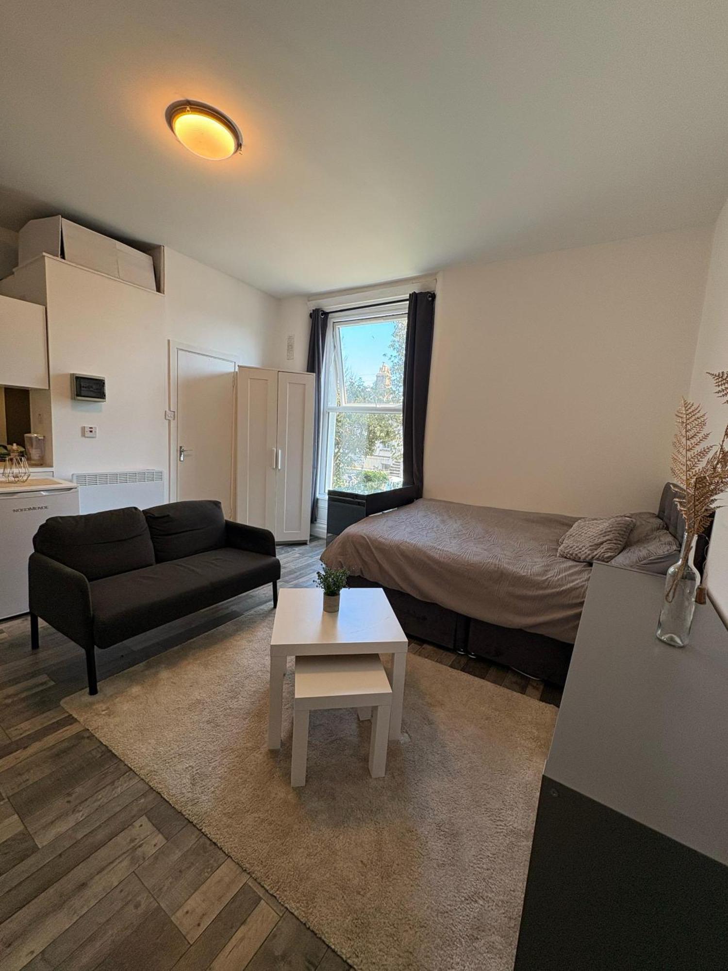 1 Portobello Apartment